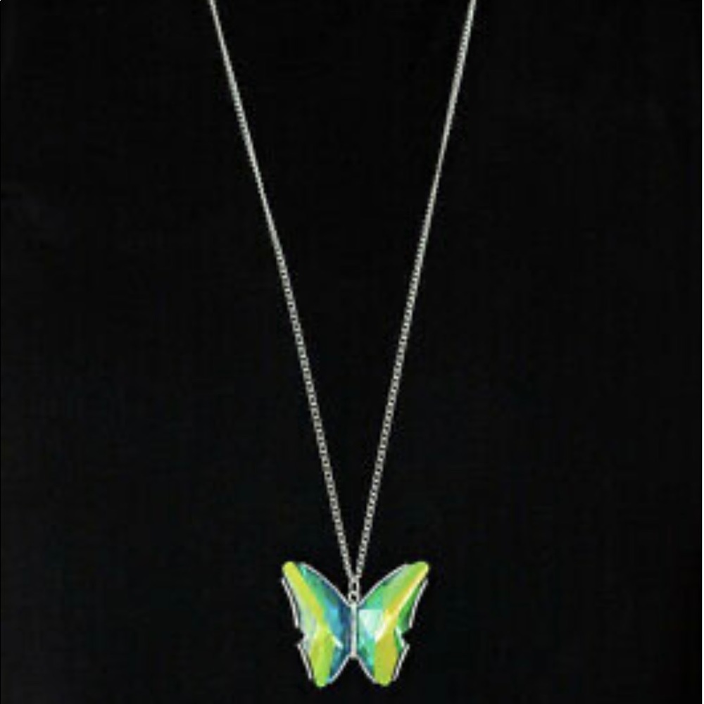 COPY - Paparazzi Butterfly Necklace